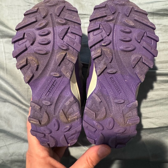 EUC Kids Merrell Hiking Boots - Picture 2 of 4